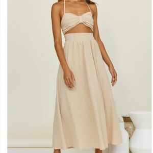 Elegant Beige Halter Maxi Dress
